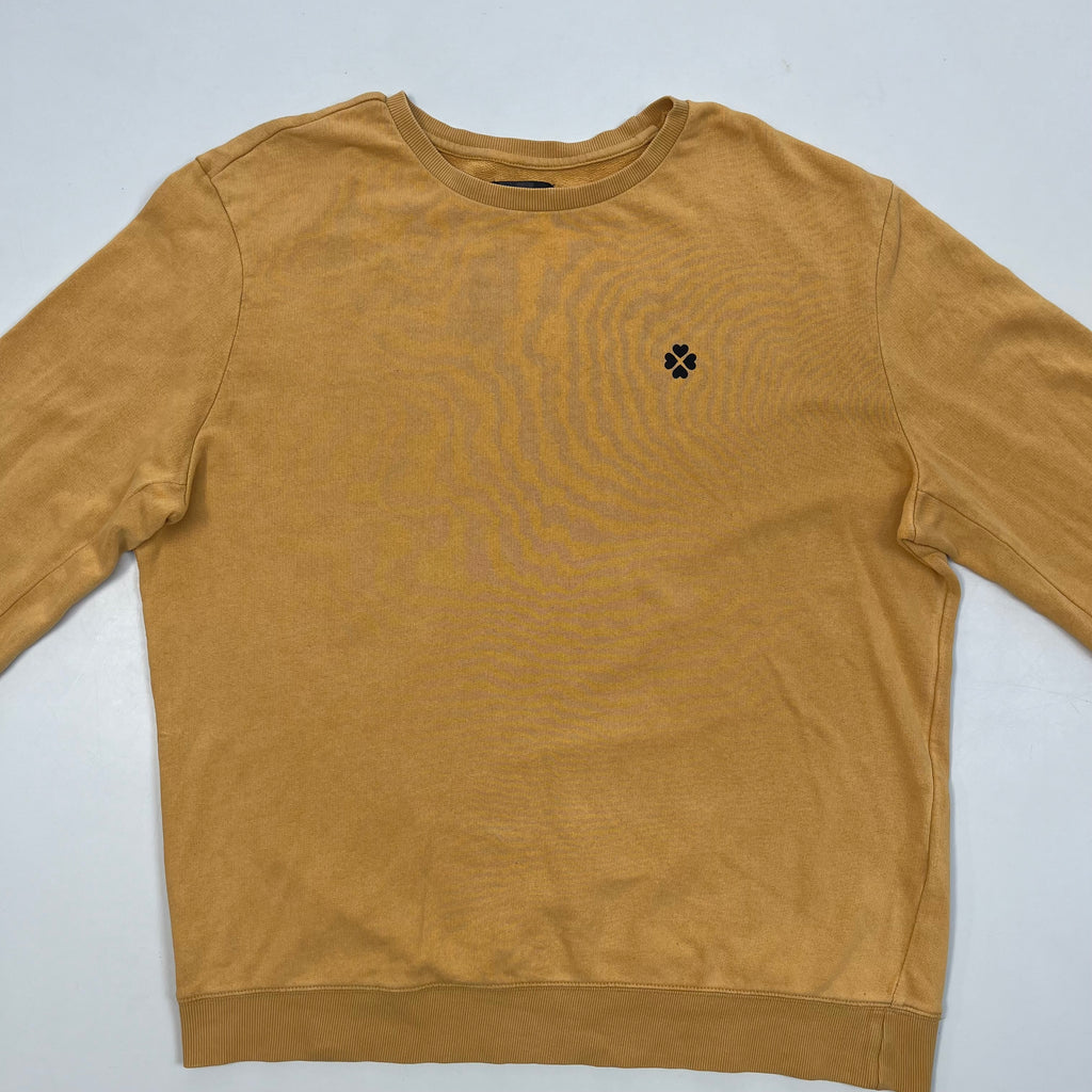 BIG HUG upcycled sweater “L29/83/III” ochre yellow